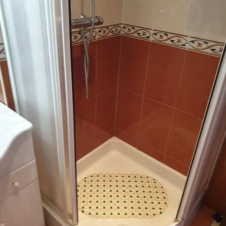 Daire Confort Apartamento Verdi9 *